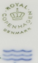 Drei Wellen Porzellanmarke